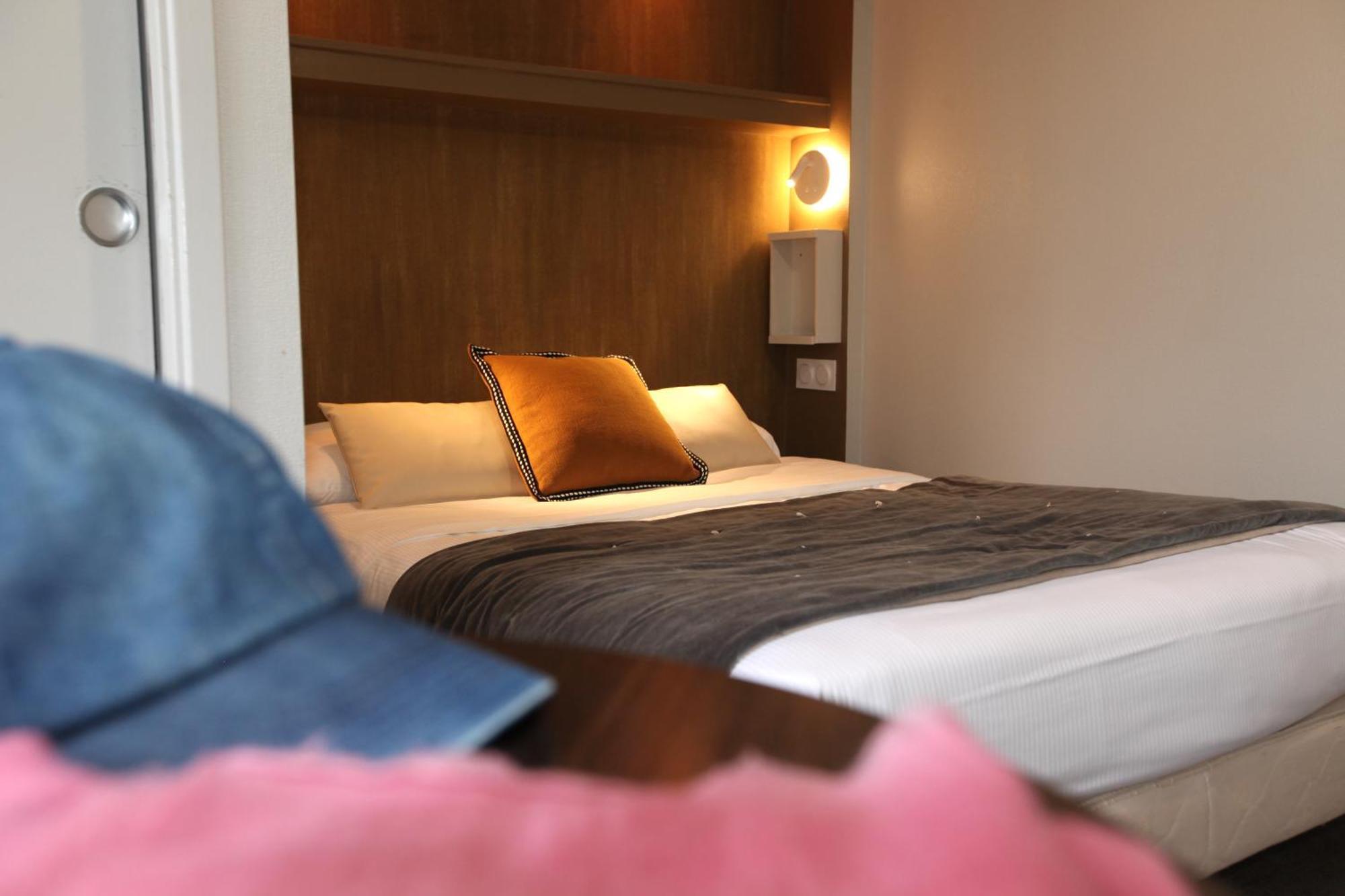 דינאר Cit'Hotel Les Alizes מראה חיצוני תמונה