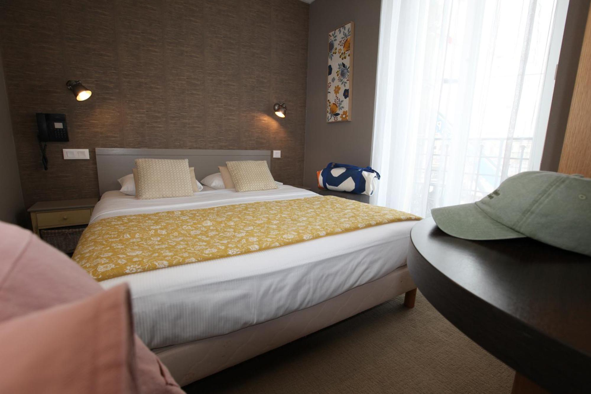 דינאר Cit'Hotel Les Alizes מראה חיצוני תמונה