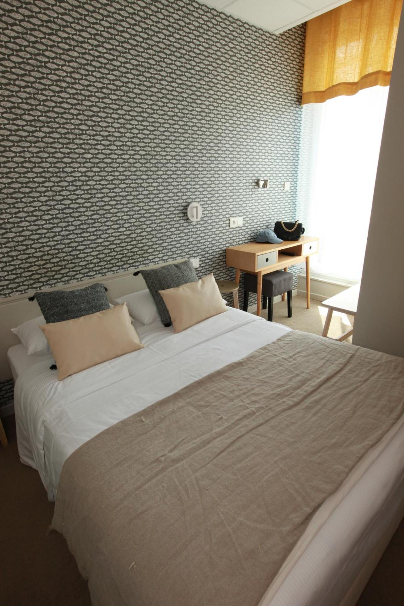 דינאר Cit'Hotel Les Alizes מראה חיצוני תמונה