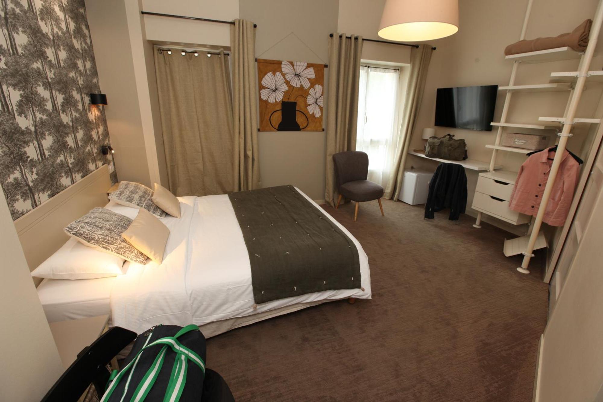 דינאר Cit'Hotel Les Alizes מראה חיצוני תמונה