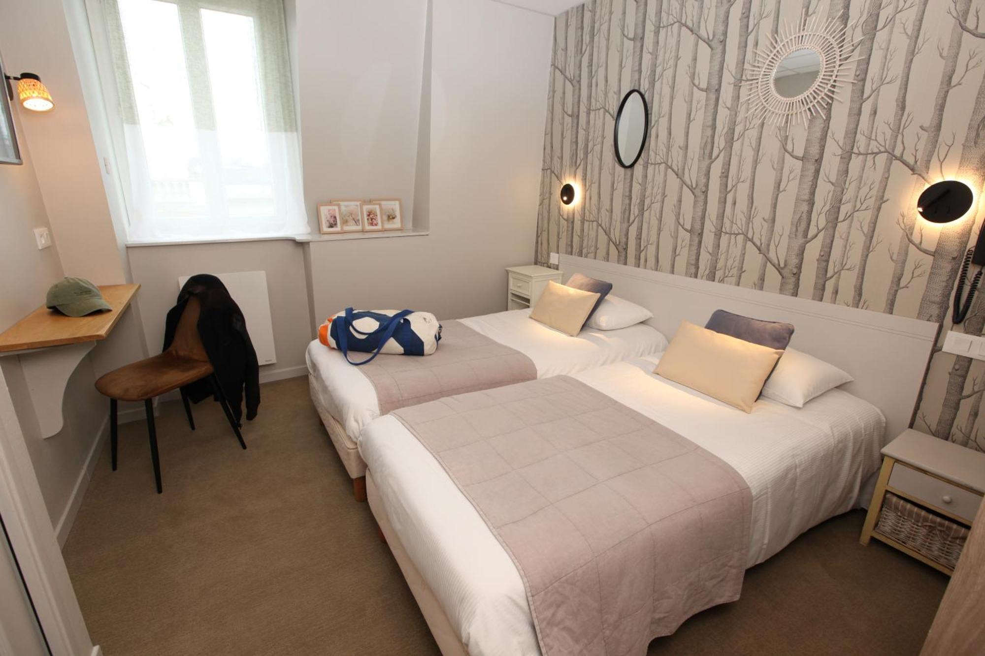 דינאר Cit'Hotel Les Alizes מראה חיצוני תמונה